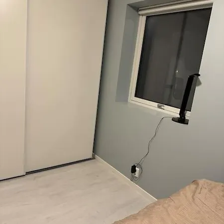 With Free Parking Near Trail Apartment